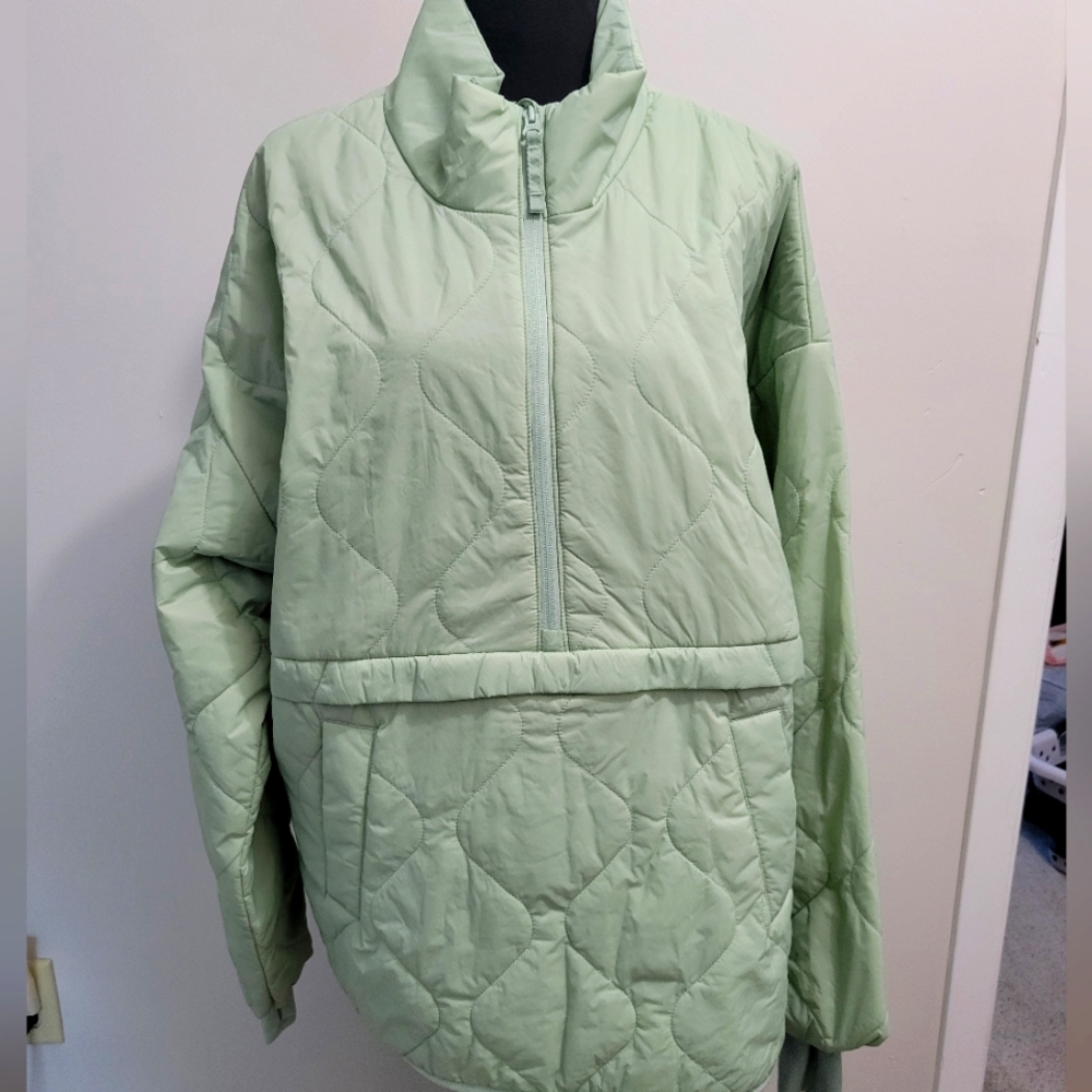 NWT Old Navy Packable Half-Zip Quilted Jacket
